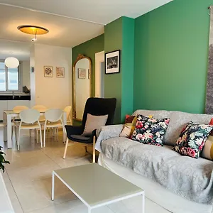  Appartement 2 Ch, Climatise, Parking, Localisation Premium